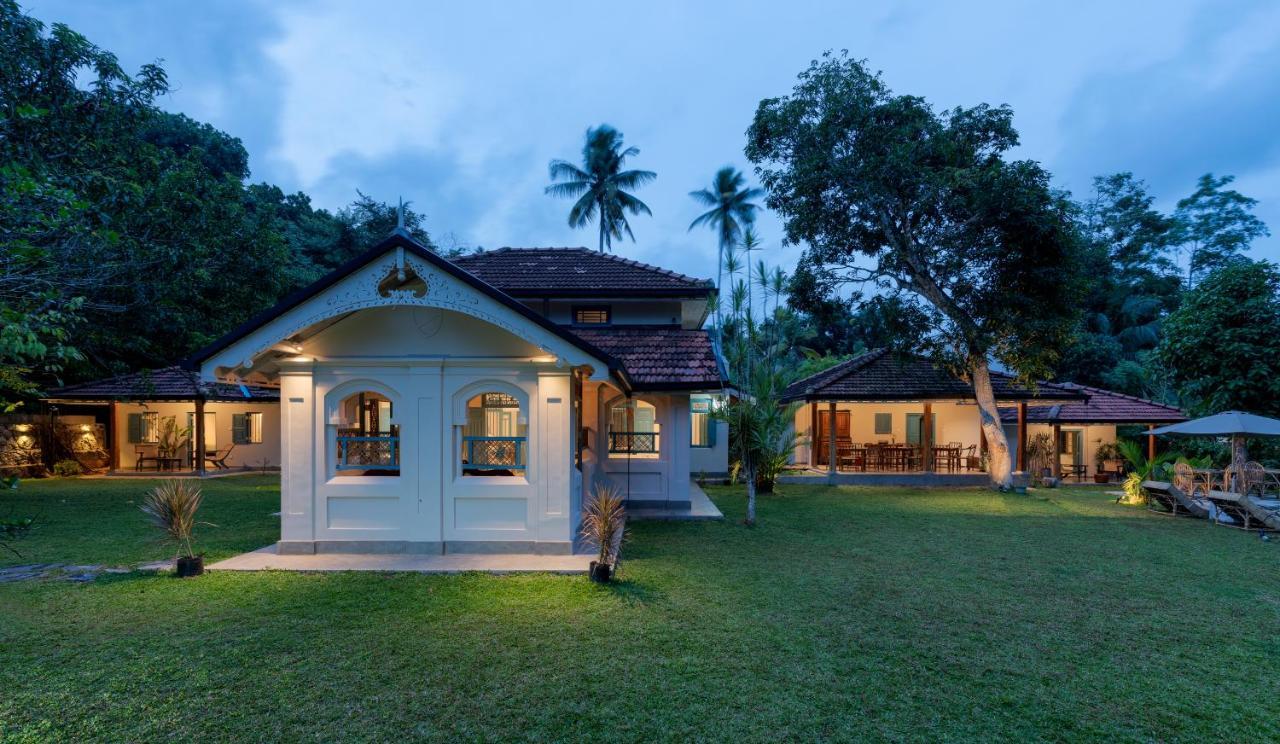Stuthi Villa Ahangama Luaran gambar