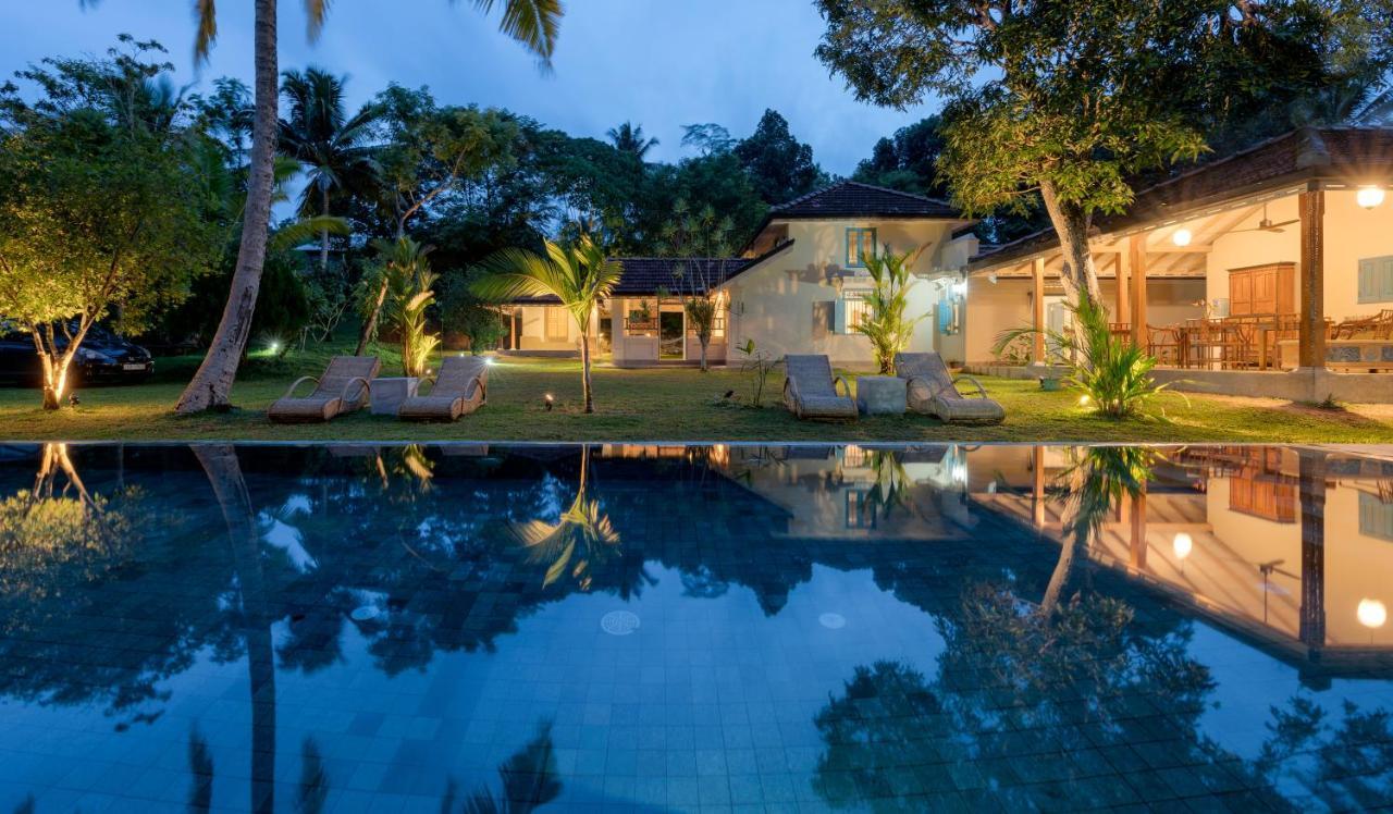 Stuthi Villa Ahangama Luaran gambar